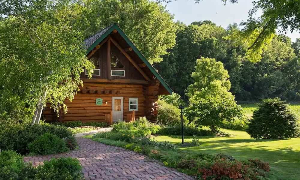 The Best Dog-Friendly Cabins in Wisconsin 3
